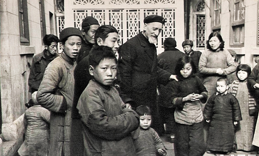 上?！澳鲜须y民區(qū)”：中外協(xié)作保護(hù)戰(zhàn)時(shí)平民創(chuàng)舉