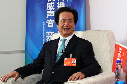 全國政協(xié)委員陳經(jīng)緯做客新華網(wǎng)、中國政府網(wǎng)兩會訪談