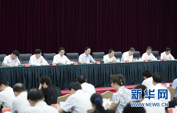 7月12日，中共中央政治局委員、中央書記處書記、中宣部部長(zhǎng)劉奇葆在北京出席全國(guó)出版工作會(huì)議。 新華社記者 丁海濤 攝