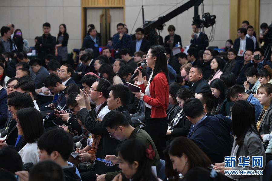 （兩會·XHDW）（2）國家發(fā)改委主任何立峰等就“創(chuàng)新和完善宏觀調控，推動高質量發(fā)展”答記者問