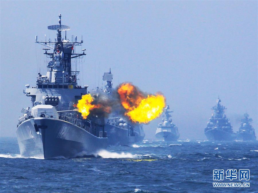 （新華全媒頭條·圖文互動）（8）沿著中國特色強軍之路闊步前進——黨中央、中央軍委領(lǐng)導(dǎo)推進國防和軍隊建設(shè)70年紀(jì)實