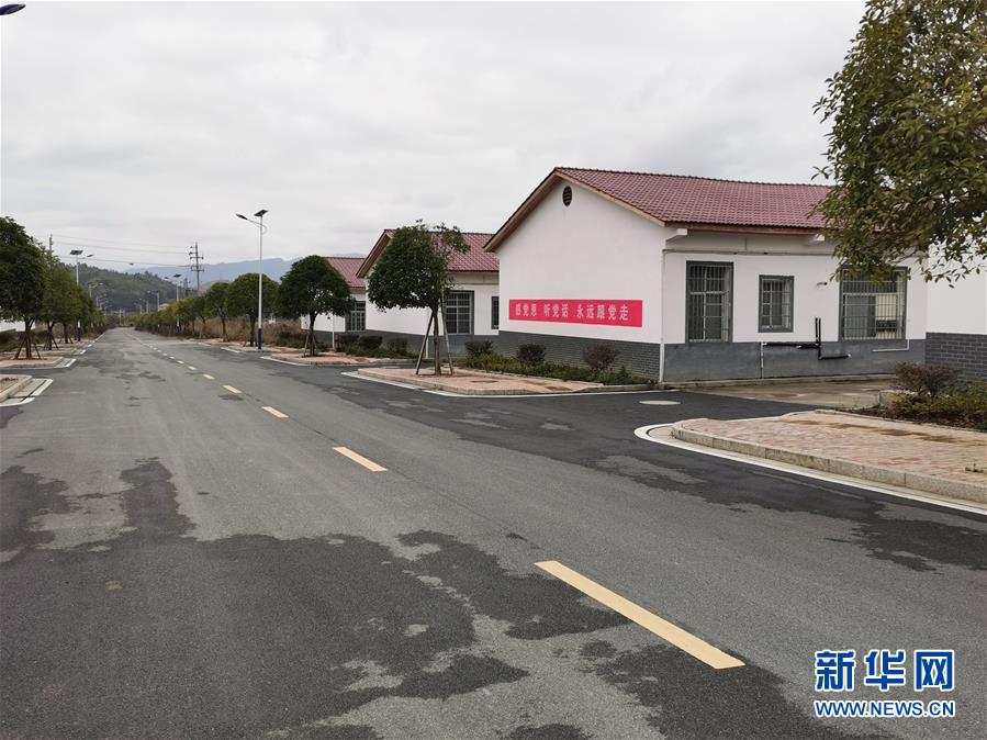 （圖文互動）（1）“為脫貧而來，為脫貧而去”——追記湖南炎陵縣委原書記黃詩燕 
