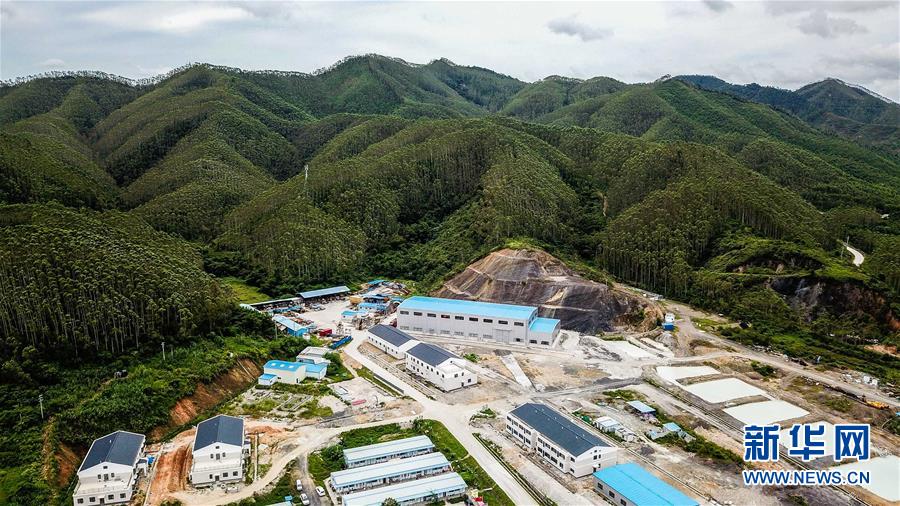 （新華全媒頭條·圖文互動）（11）新基建，澎湃中國經(jīng)濟(jì)新動能