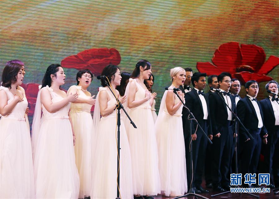 （在習(xí)近平新時(shí)代中國(guó)特色社會(huì)主義思想指引下——新時(shí)代新作為新篇章·總書記關(guān)切開放事·圖文互動(dòng)）（5）開放的中國(guó)，夢(mèng)想的模樣——洋學(xué)生在中國(guó)的日子