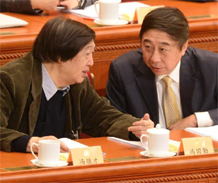 馮鞏、馮驥才出席政協(xié)全體會議