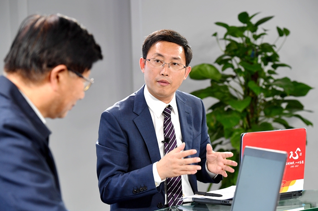 繼往不平凡，珍惜五年奮進(jìn)所取得的成就、經(jīng)驗