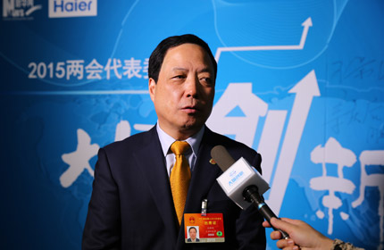 “一個(gè)技術(shù)點(diǎn)上的創(chuàng)新，形成一個(gè)體系的技術(shù)創(chuàng)新，再形成一個(gè)體系的標(biāo)準(zhǔn)。”