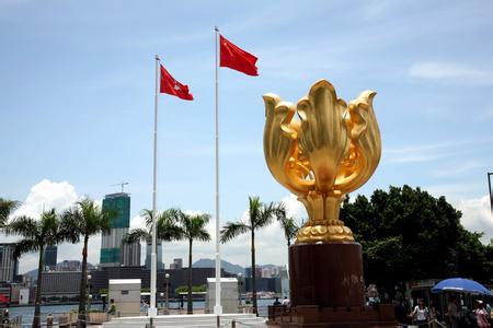 中央和特區(qū)政府將舉辦一系列慶?；顒? /></a></div>
<div   id=