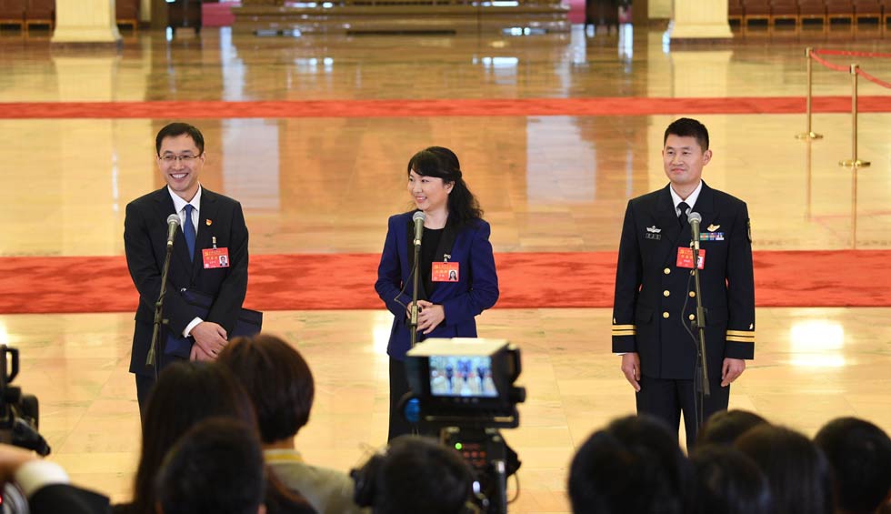 孟祥飛、李媛、曹先建接受采訪