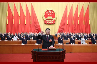 習(xí)近平當(dāng)選國家主席、中央軍委主席