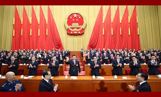 習(xí)近平當(dāng)選國(guó)家主席、中央軍委主席