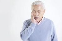 【健康解碼】牙疼的時(shí)候喝冰啤酒會(huì)緩解牙痛嗎？