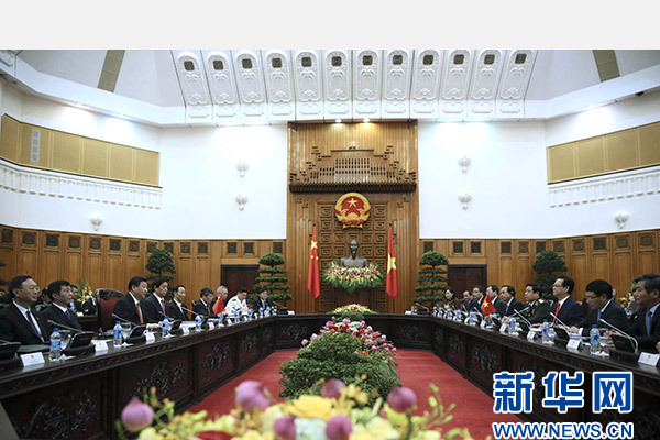 11月5日，中共中央總書記、國家主席習近平在河內同越南總理阮晉勇舉行會談。 新華社記者 蘭紅光 攝
