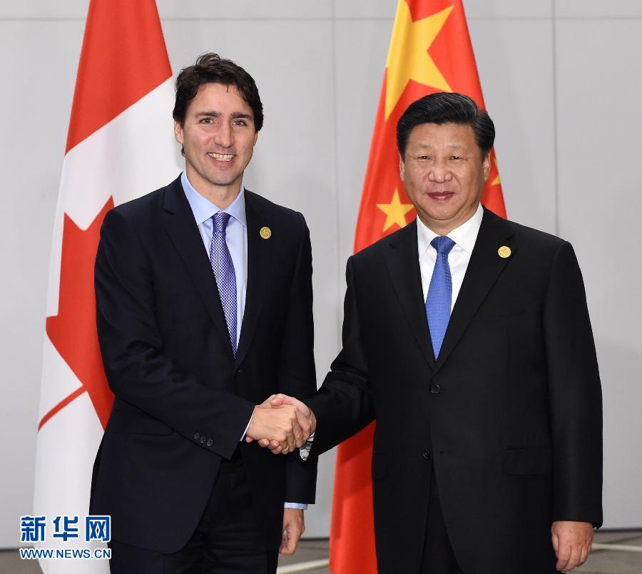 11月16日，國(guó)家主席習(xí)近平在土耳其安塔利亞會(huì)見加拿大總理特魯多。 新華社記者 饒愛民 攝